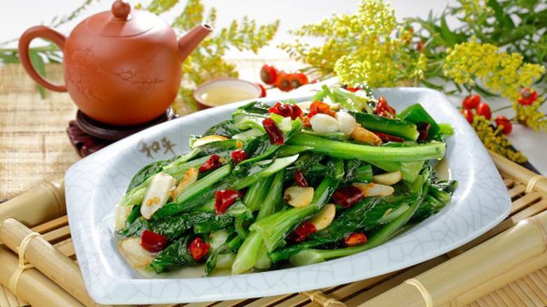 炝炒油麦菜 Sichuan Fried Chinese Romaine